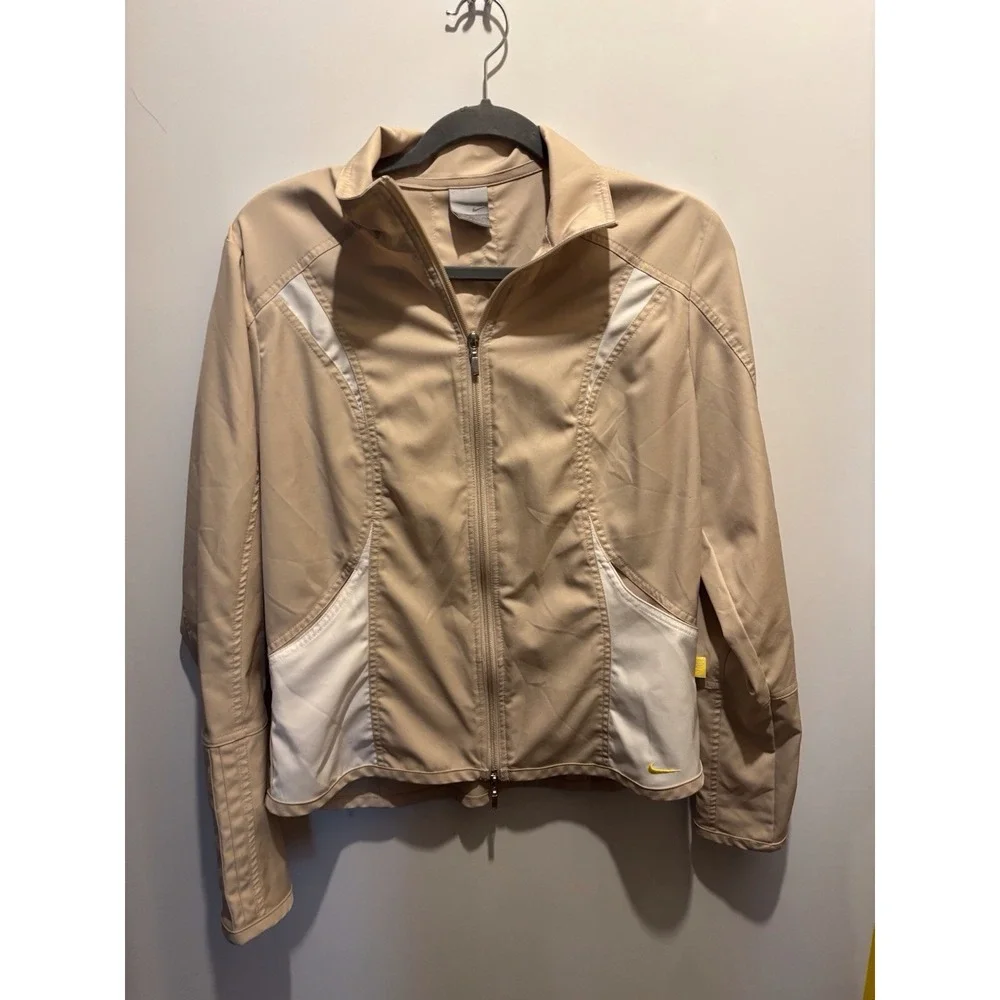 Nike Tan Jacket‎ Women's Size L Windbreaker